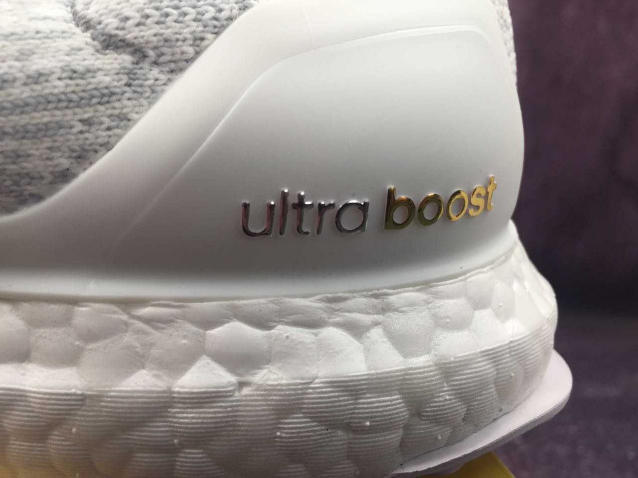46正品新款真爆阿迪达斯男子运动鞋 Adidas Ultra boost Uncaged 袜子运动跑步鞋BB0773 纯白灰